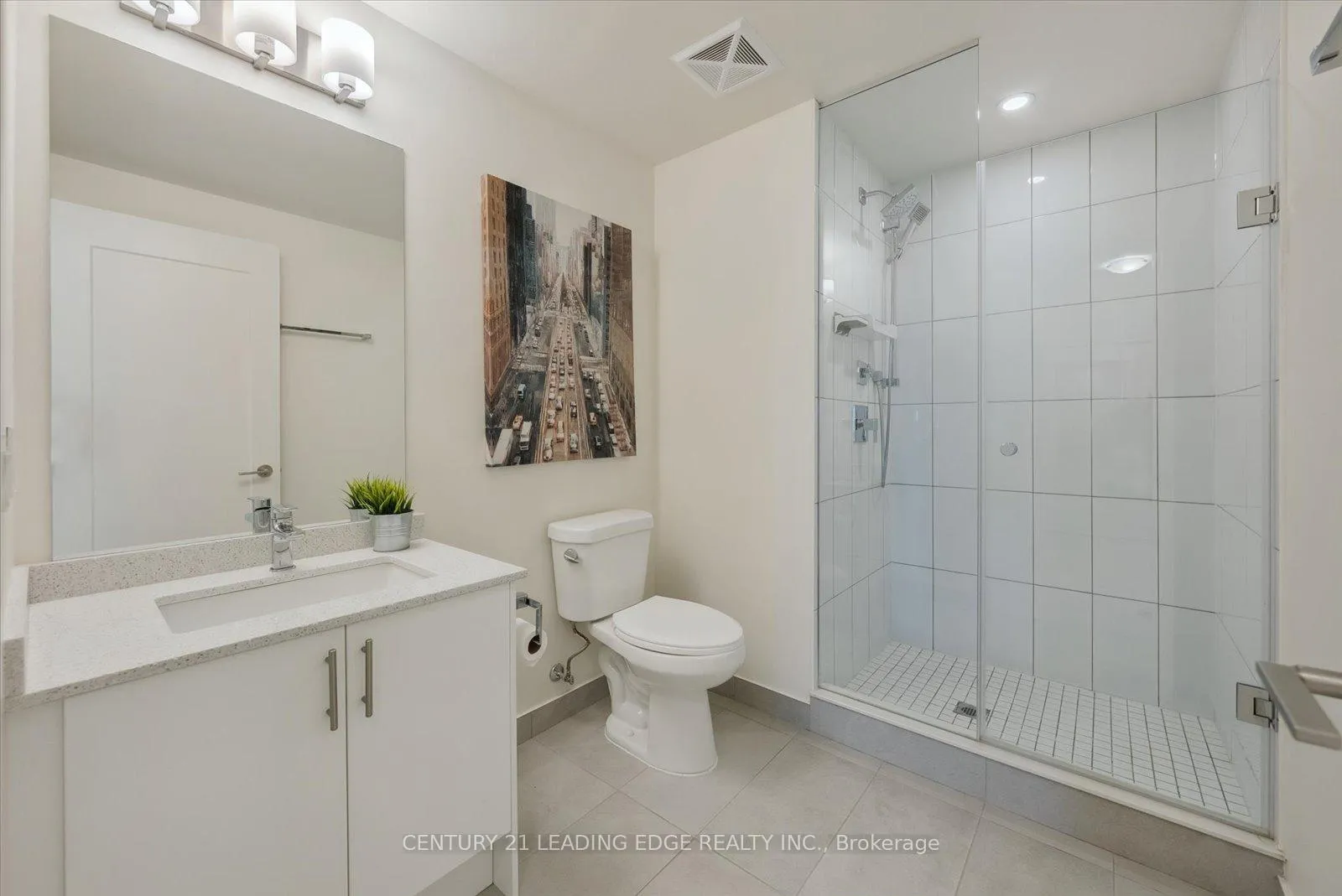 Photo 14 of Unit 216, 9000 Jane Street, Vaughan, Concord — HOMEH