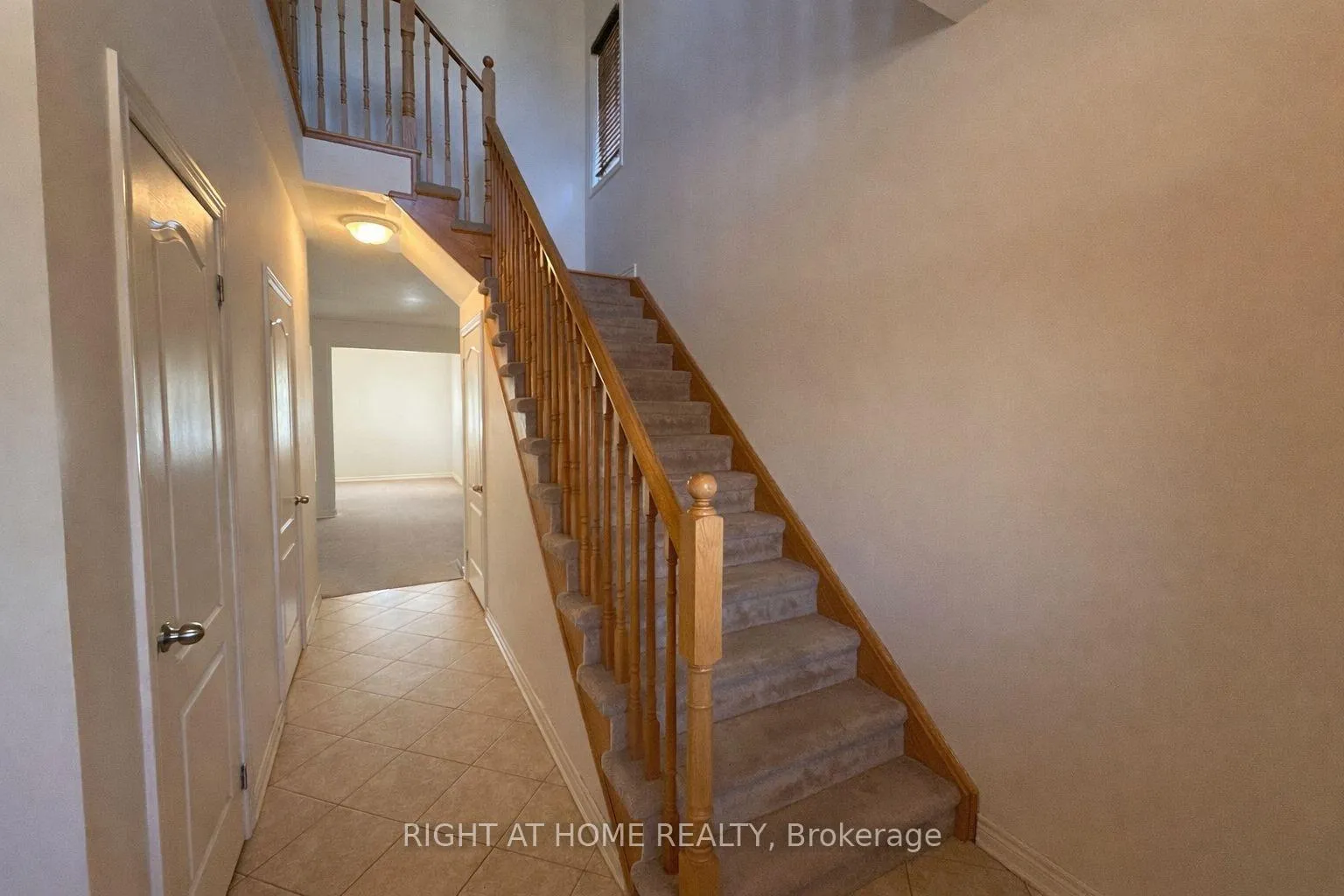 Photo 10 of 2444 Secreto Drive, Oshawa, Windfields — HOMEH
