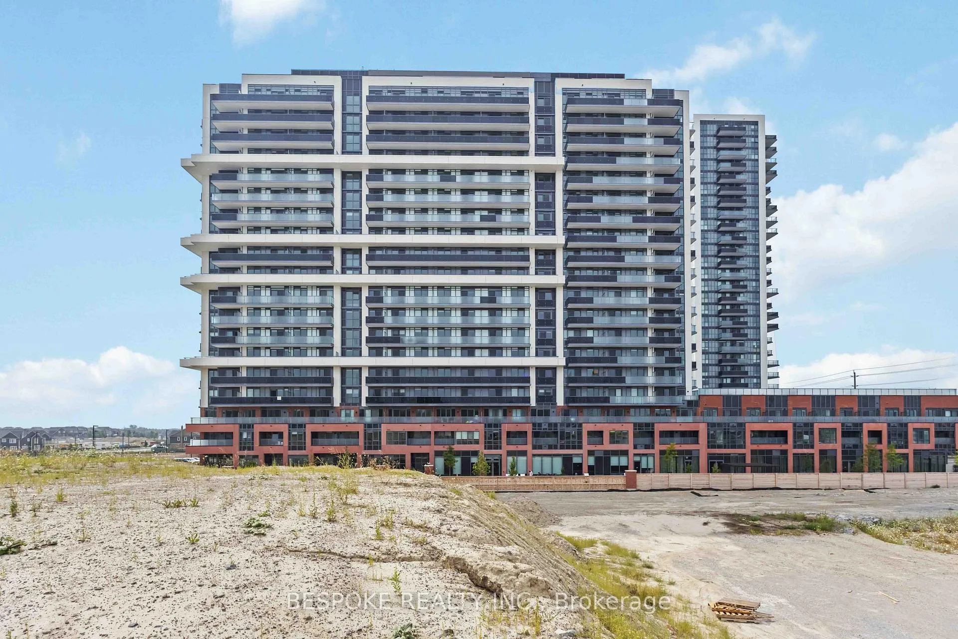 Photo 8 of Unit 1431, 2425 Simcoe Street N, Oshawa, Windfields — HOMEH