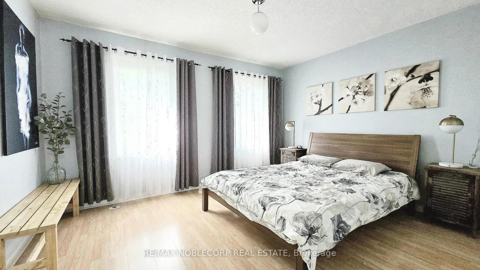 Photo 13 of Unit D, 17 Overlea Boulevard, Toronto, Thorncliffe Park — HOMEH