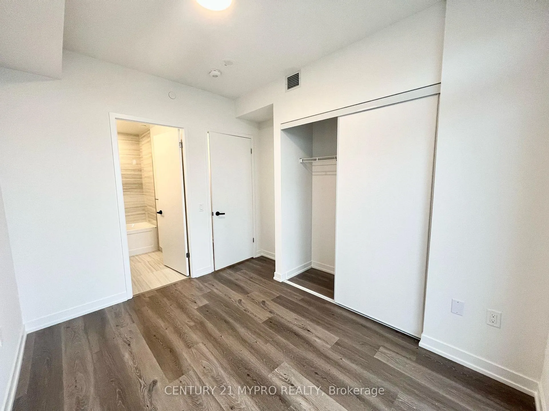 Photo 21 of Unit 2806, 225 Commerce Street, Vaughan, Vaughan Corporate Centre — HOMEH