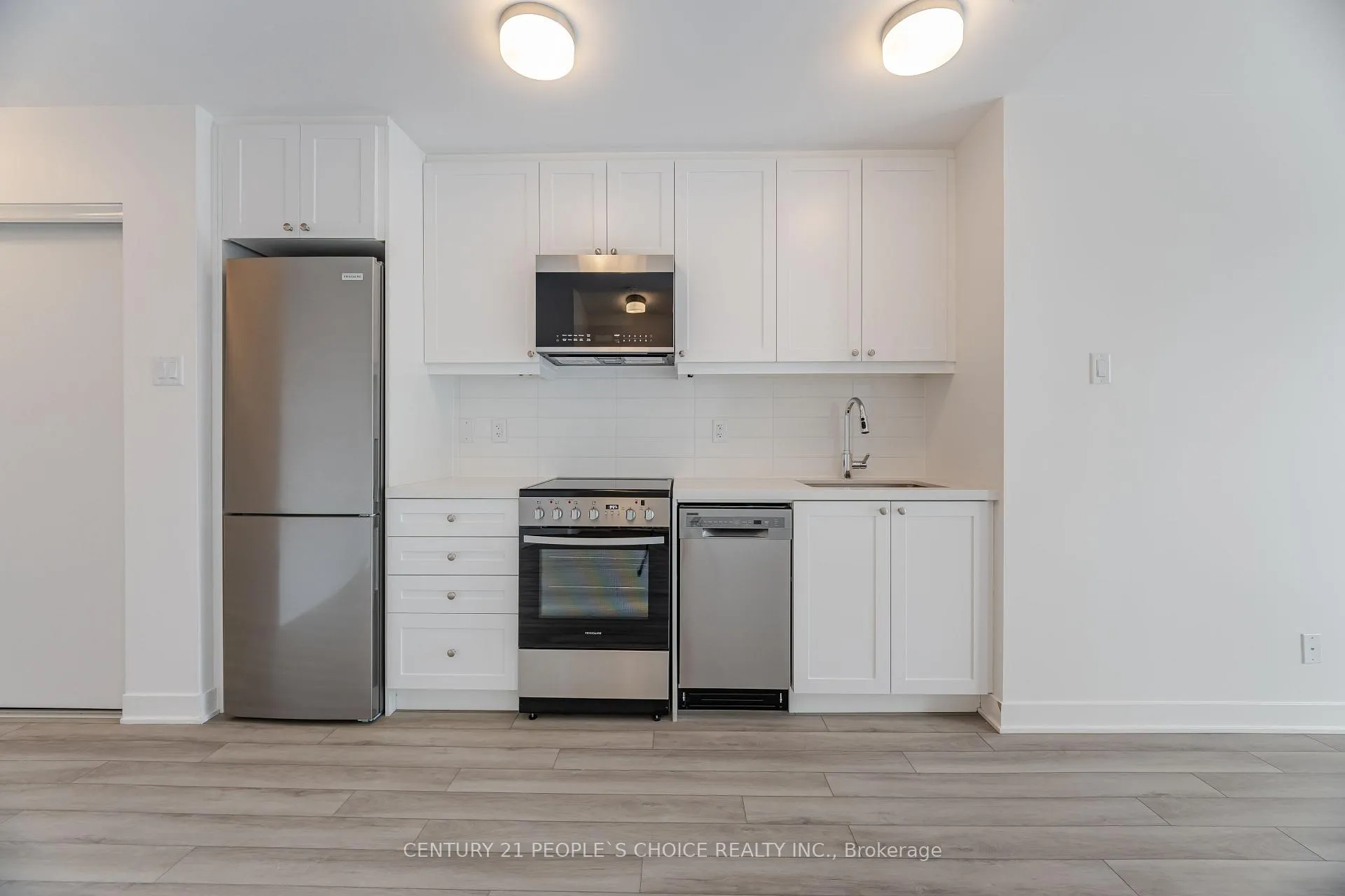Photo 12 of Unit 601, 55 Clarington Boulevard, Clarington, Bowmanville — HOMEH