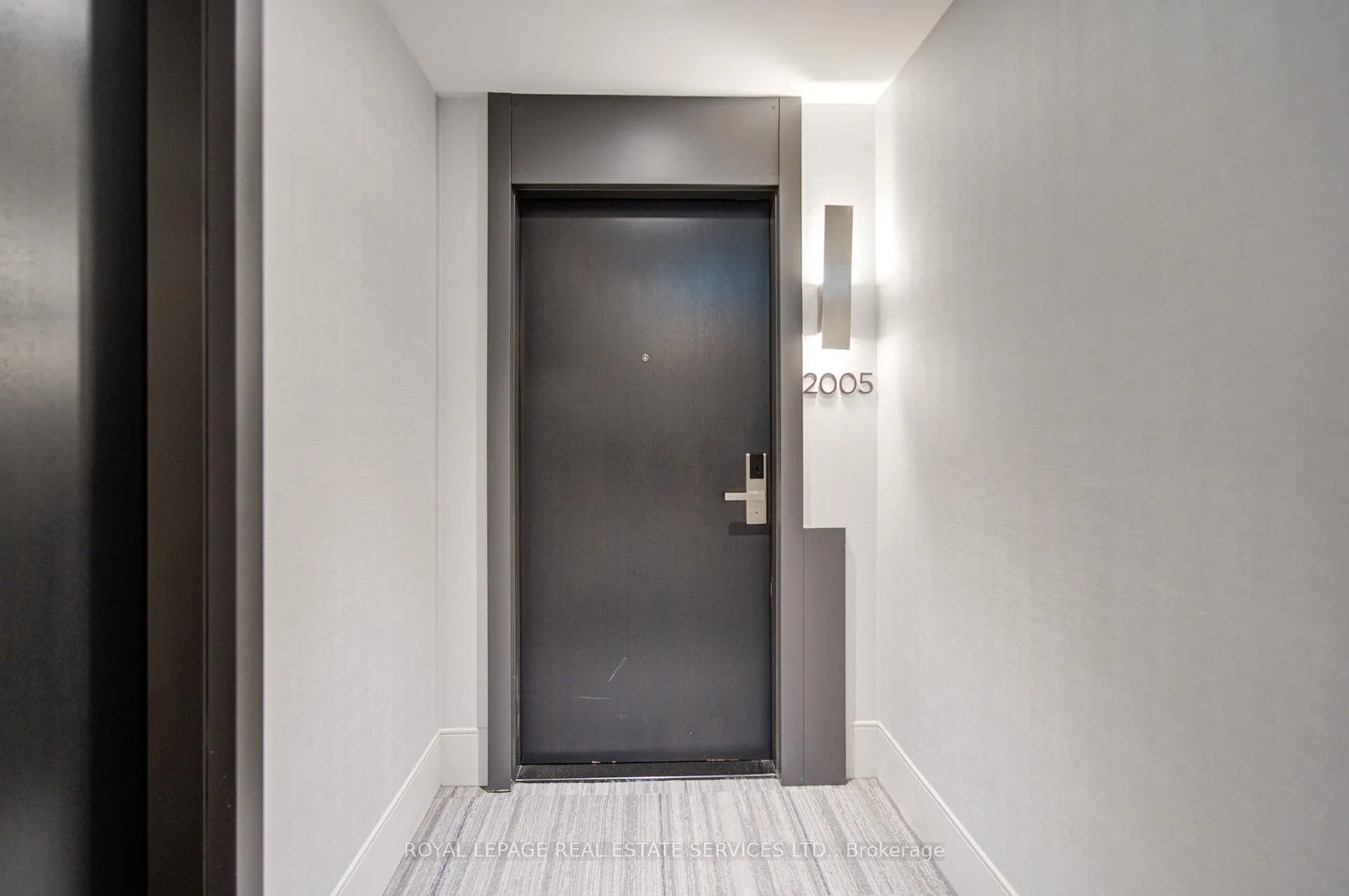 Photo 8 of Unit 2005, 38 Water Walk, Markham, Unionville — HOMEH