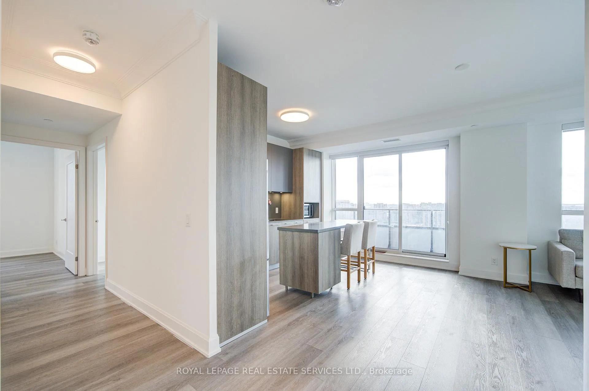 Photo 12 of Unit 2005, 38 Water Walk, Markham, Unionville — HOMEH