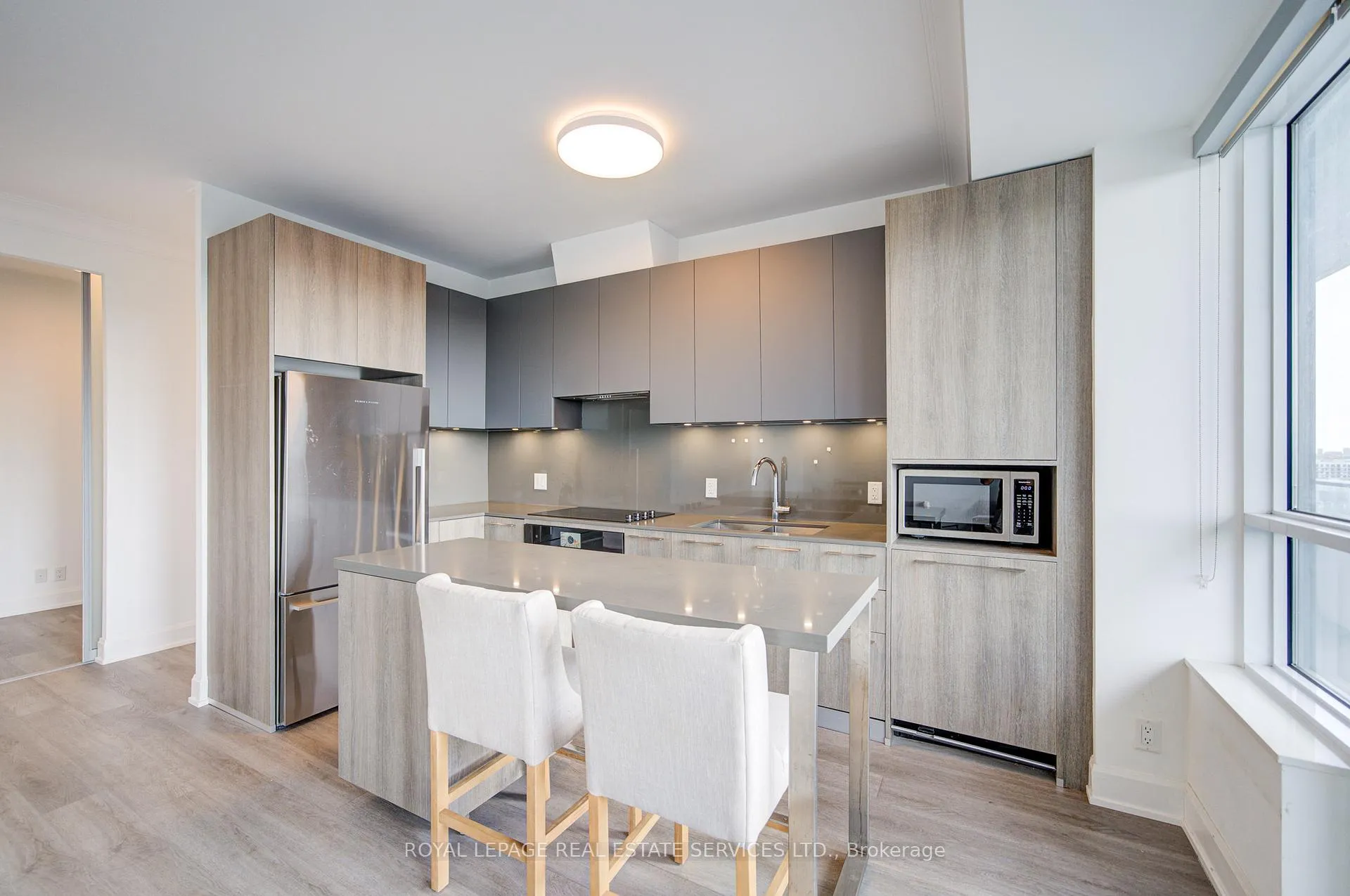 Photo 17 of Unit 2005, 38 Water Walk, Markham, Unionville — HOMEH