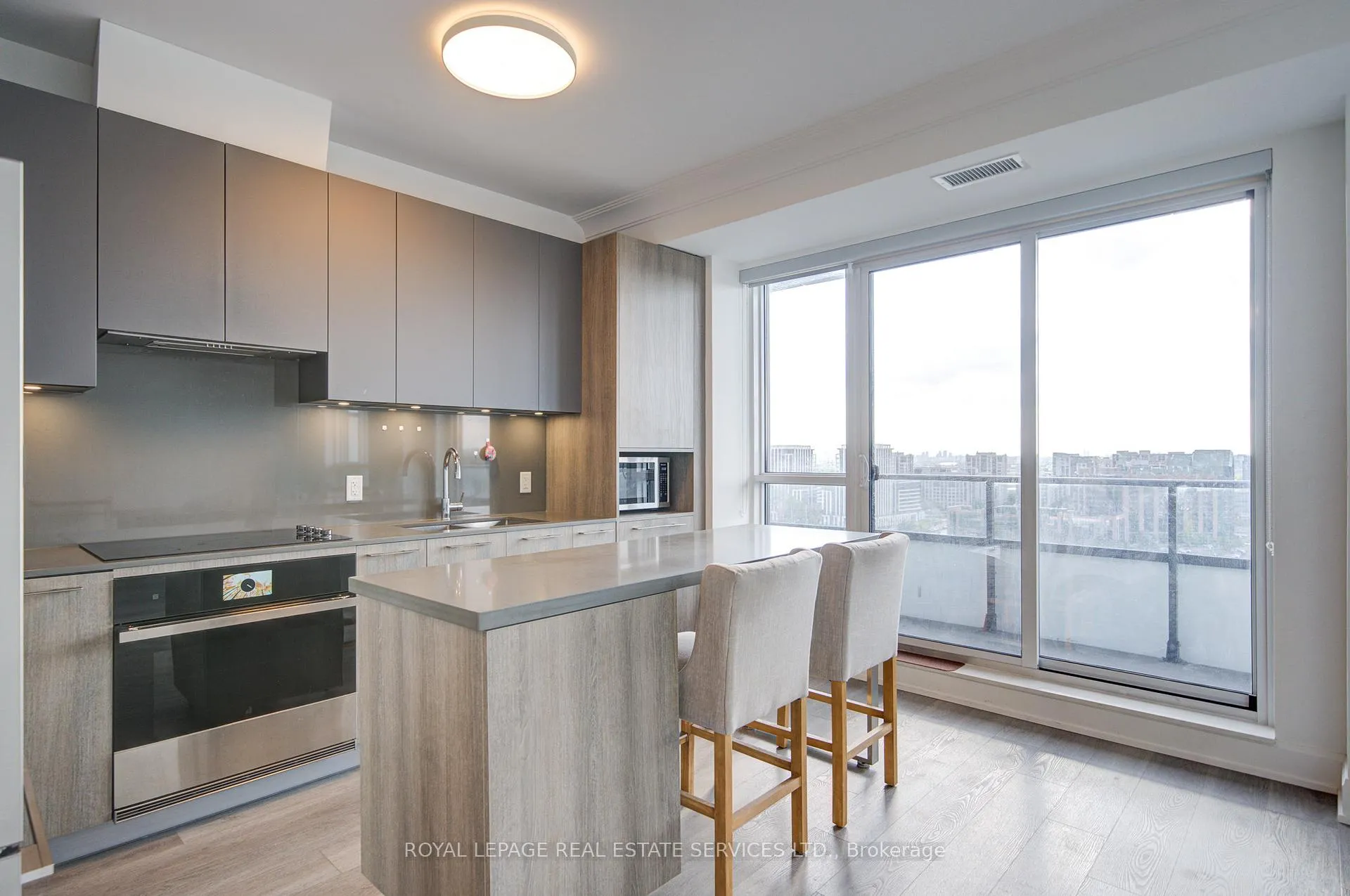 Photo 19 of Unit 2005, 38 Water Walk, Markham, Unionville — HOMEH