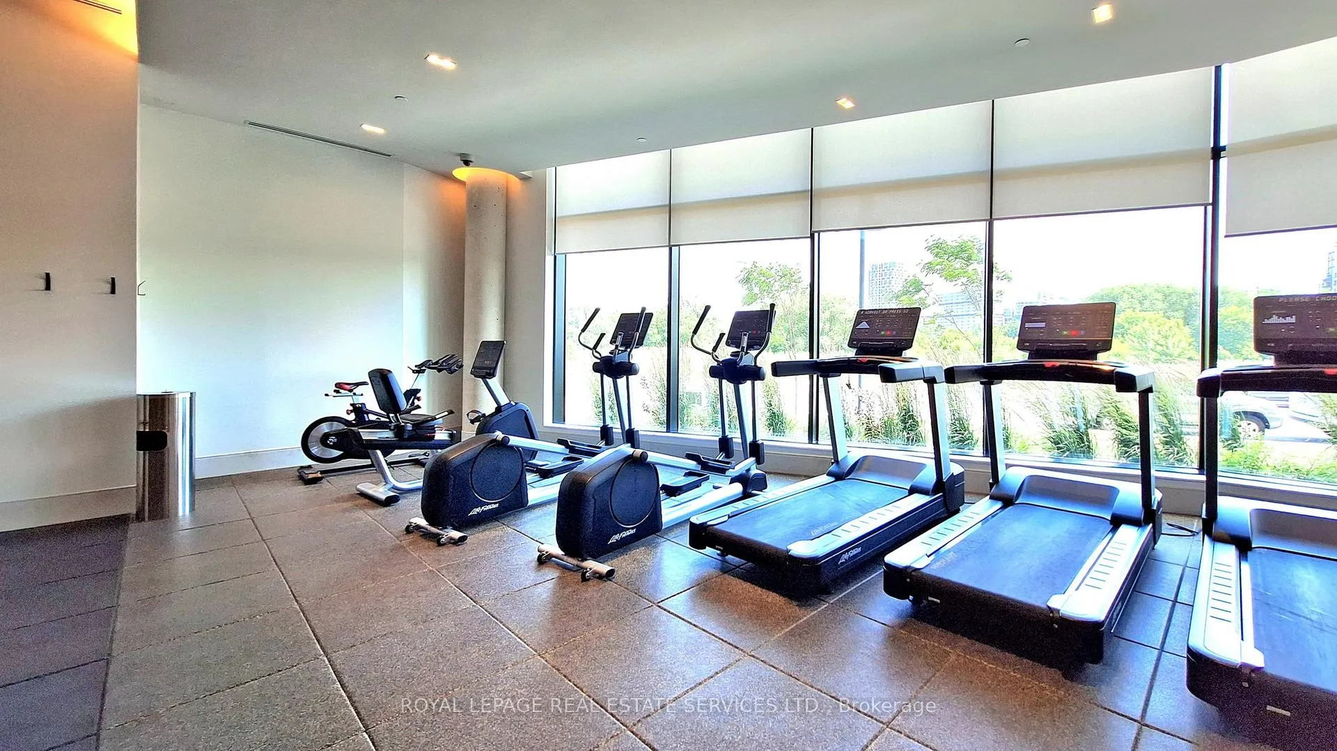 Photo 35 of Unit 2005, 38 Water Walk, Markham, Unionville — HOMEH