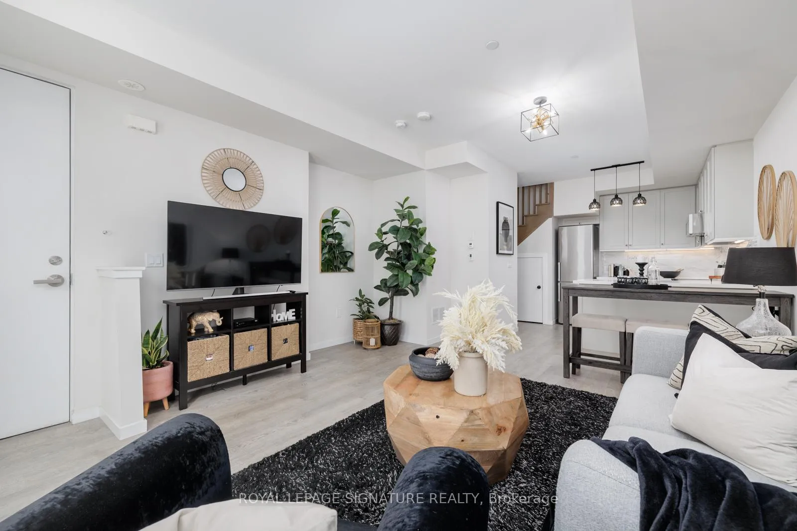 Photo 1 of Unit 73, 400 Alex Gardner Circle, Aurora, Aurora Village — HOMEH