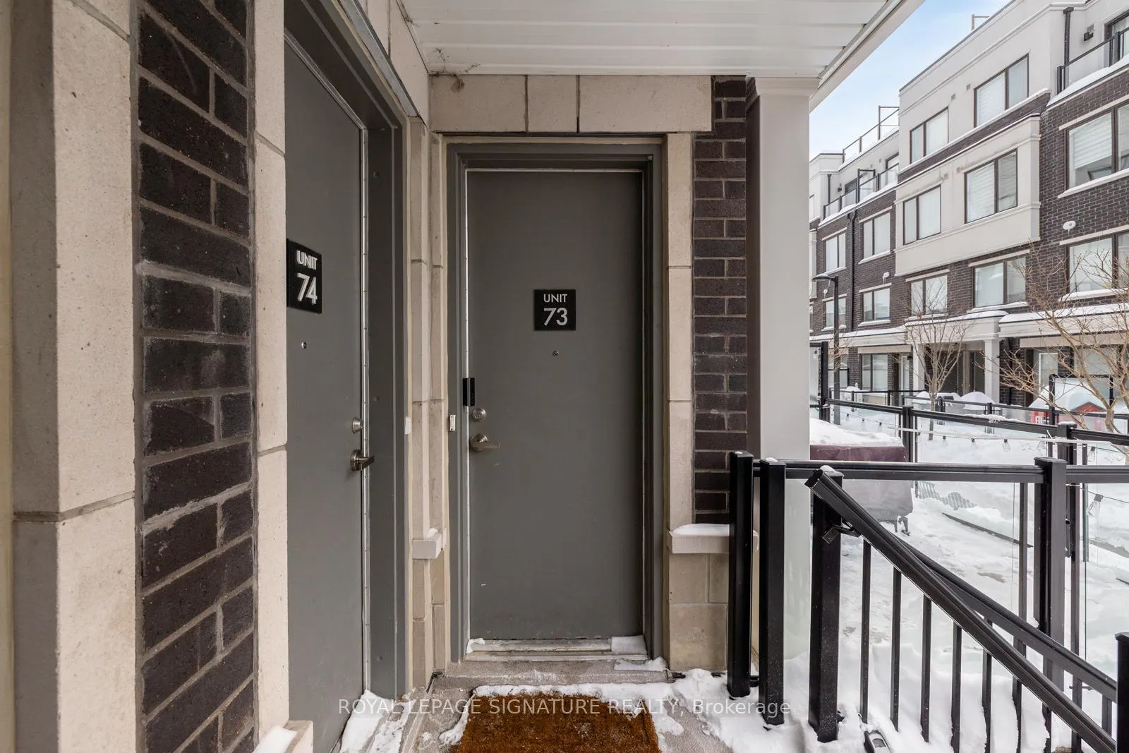 Photo 3 of Unit 73, 400 Alex Gardner Circle, Aurora, Aurora Village — HOMEH