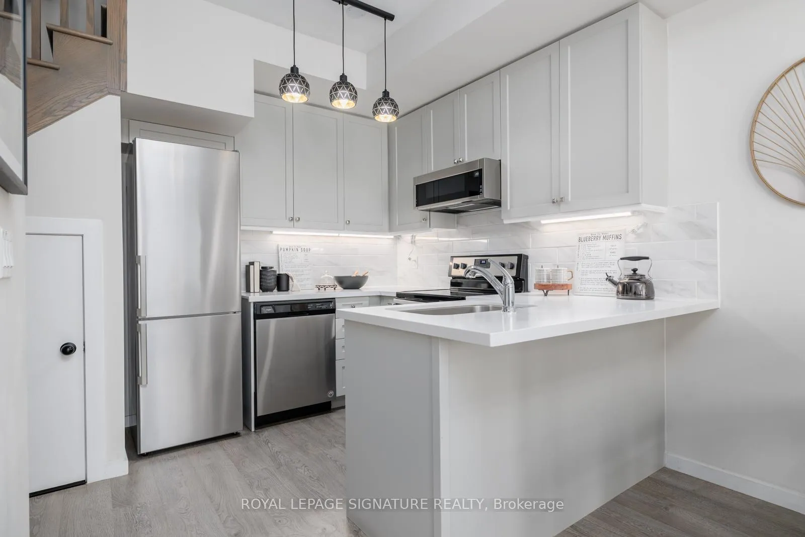 Photo 9 of Unit 73, 400 Alex Gardner Circle, Aurora, Aurora Village — HOMEH