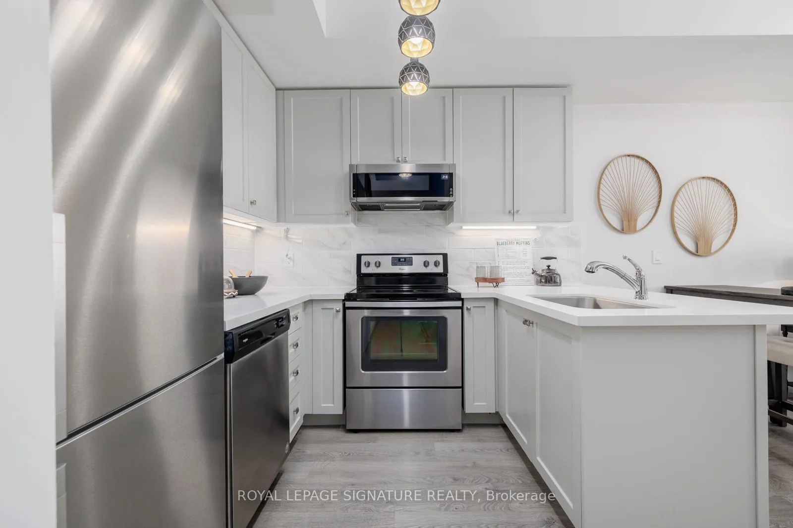 Photo 10 of Unit 73, 400 Alex Gardner Circle, Aurora, Aurora Village — HOMEH