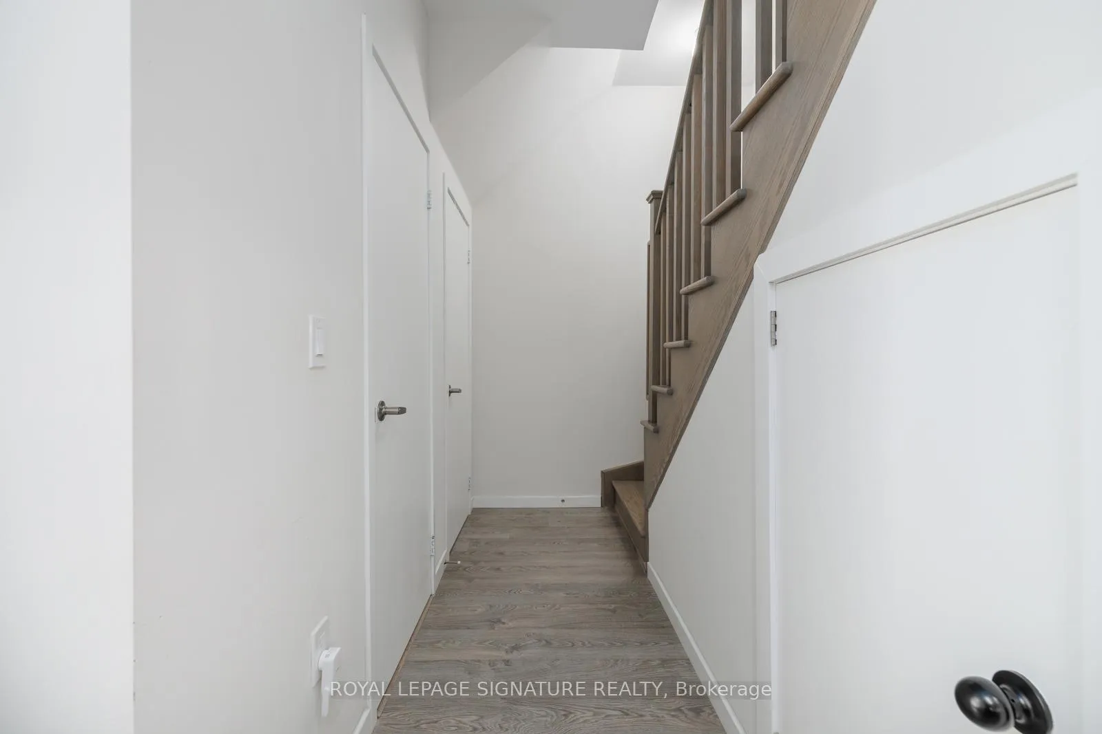 Photo 12 of Unit 73, 400 Alex Gardner Circle, Aurora, Aurora Village — HOMEH