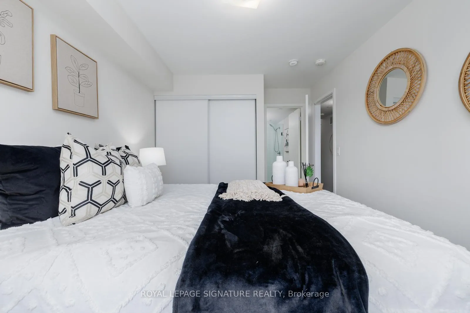 Photo 17 of Unit 73, 400 Alex Gardner Circle, Aurora, Aurora Village — HOMEH
