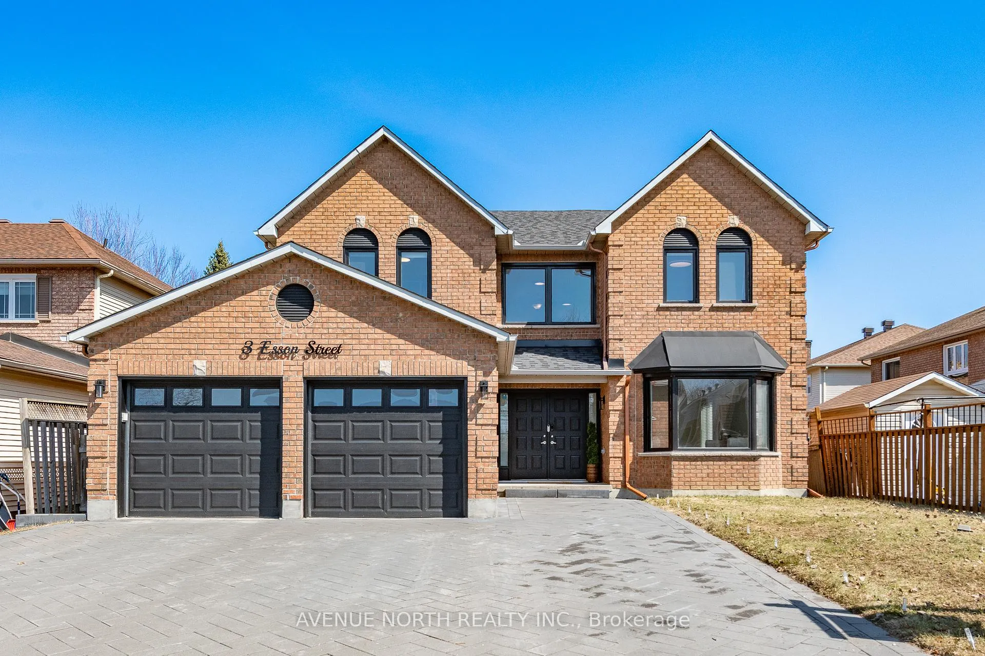 Photo 2 of 3 Esson Street, Ottawa, Hunt Club Park — HOMEH