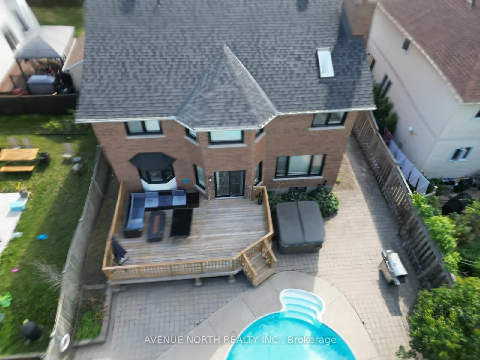 Photo 48 of 3 Esson Street, Ottawa, Hunt Club Park — HOMEH