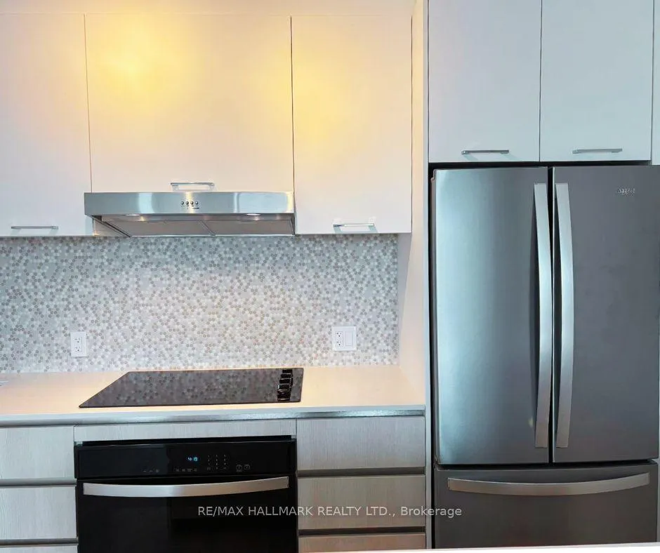 Photo 3 of Unit 323, 8188 Yonge Street, Vaughan, Uplands — HOMEH