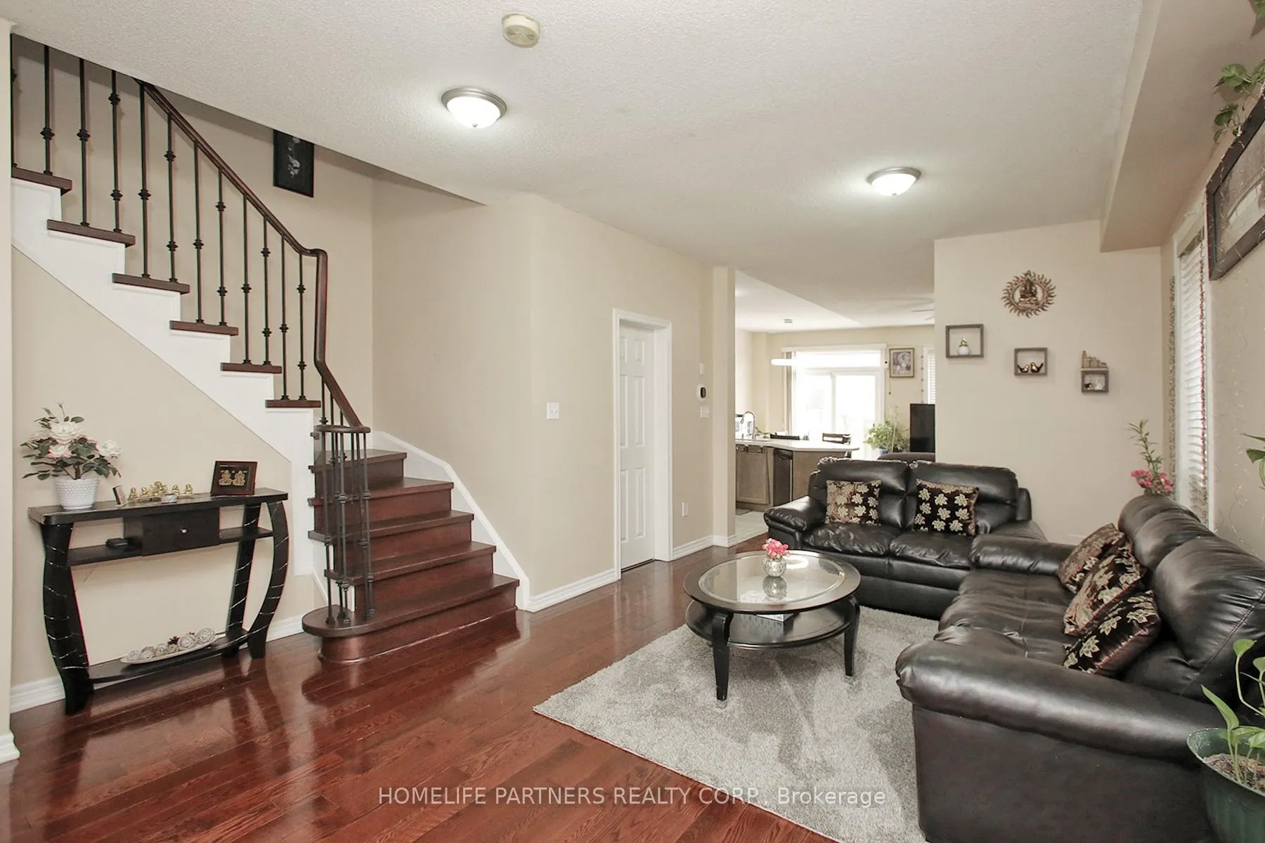 Photo 2 of 40 Nathaniel Crescent, Brampton, Bram West — HOMEH