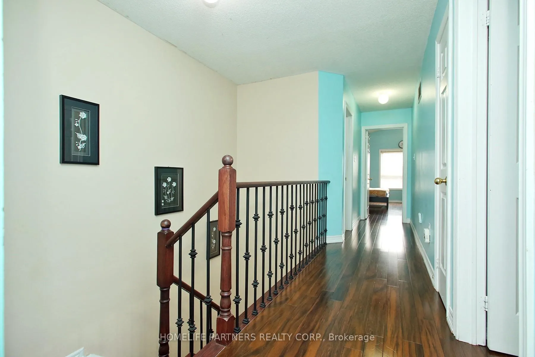Photo 4 of 40 Nathaniel Crescent, Brampton, Bram West — HOMEH