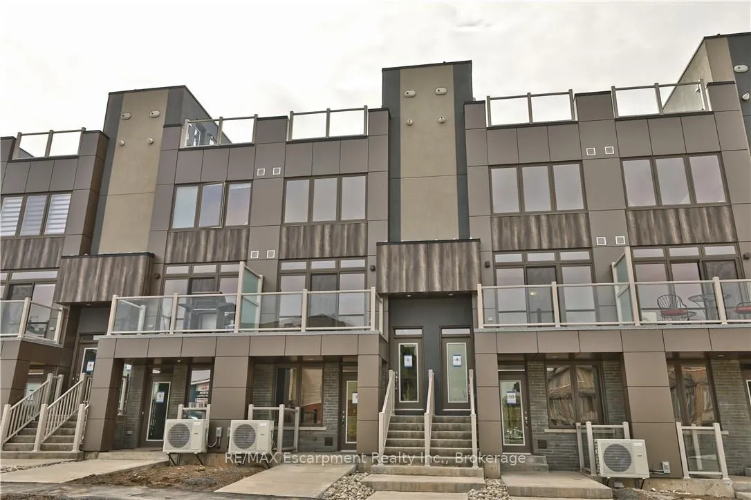 Front of Unit 8, 261 Skinner Road