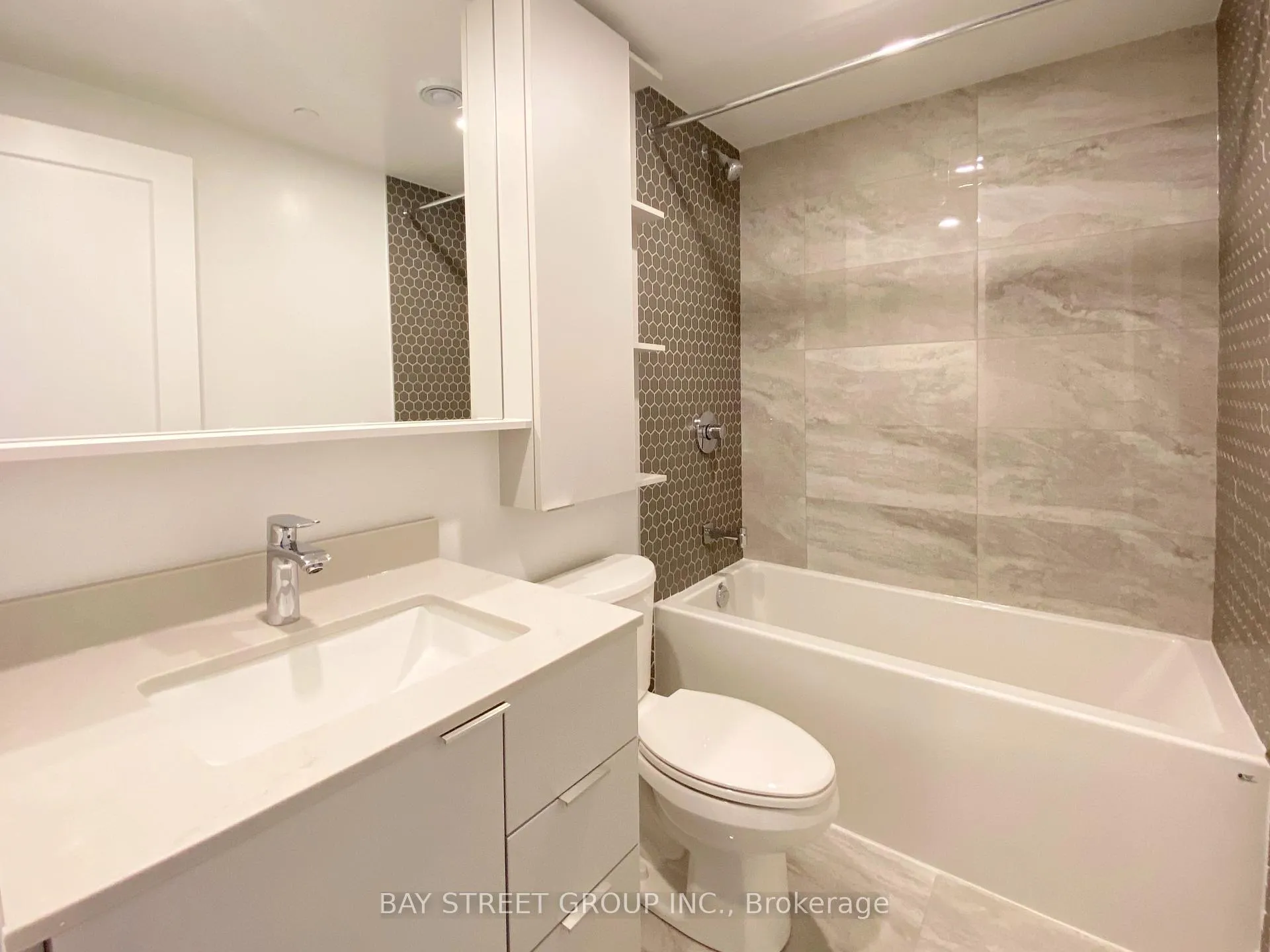 Photo 8 of Unit 617, 9 Clegg Road, Markham, Unionville — HOMEH