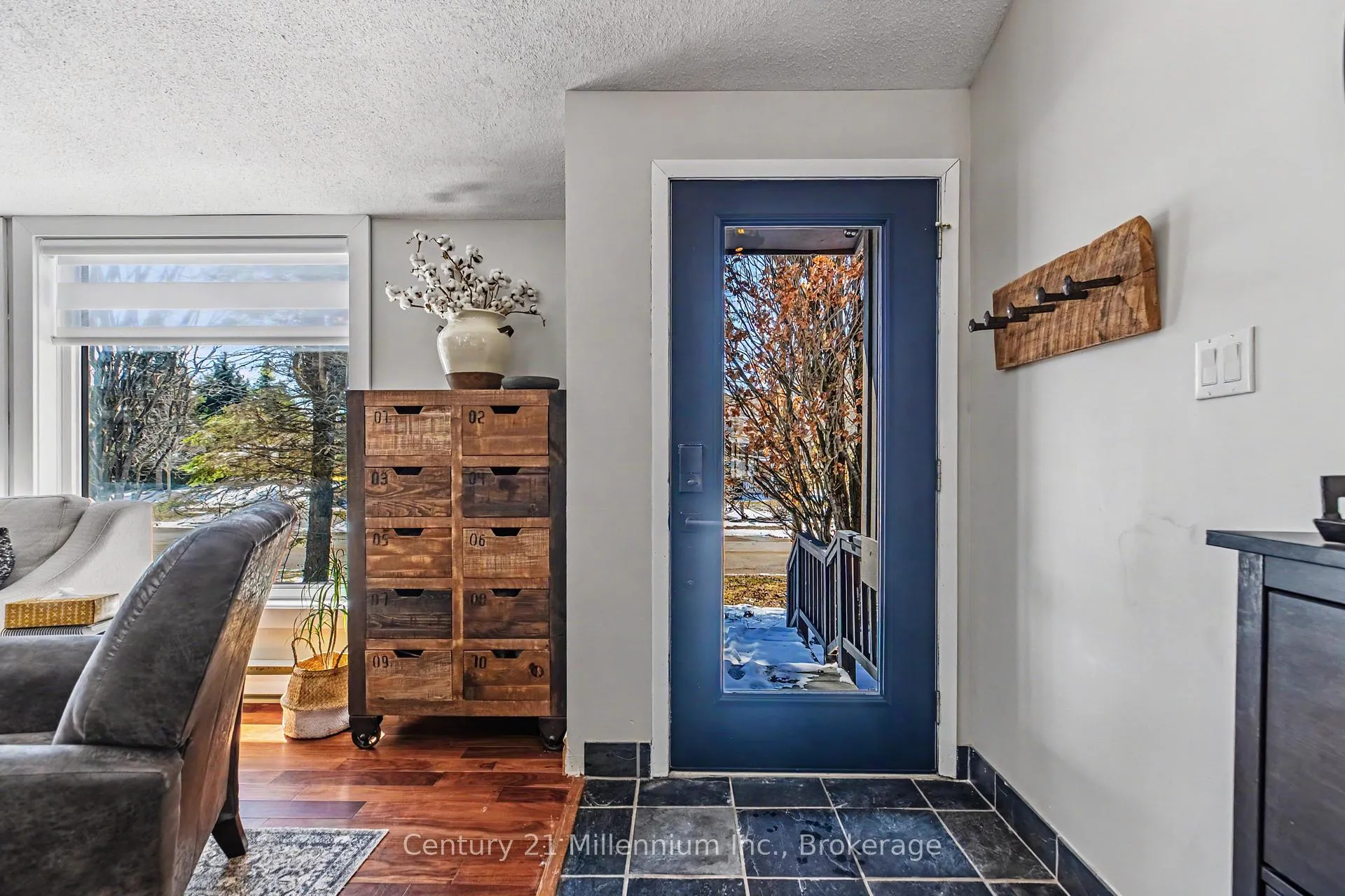 Photo 3 of 1 Armstrong Crescent, Grey Highlands — HOMEH