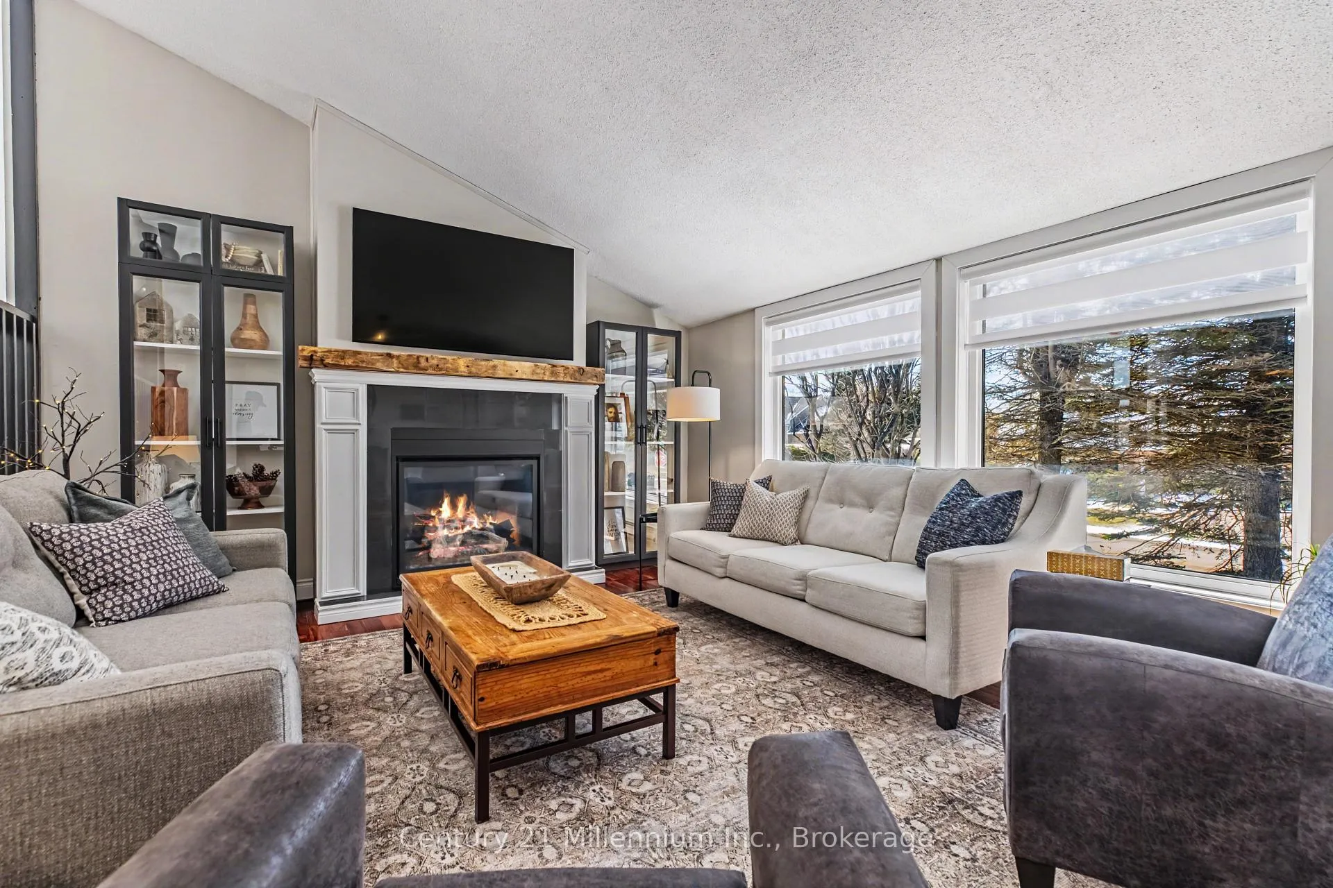 Photo 8 of 1 Armstrong Crescent, Grey Highlands — HOMEH