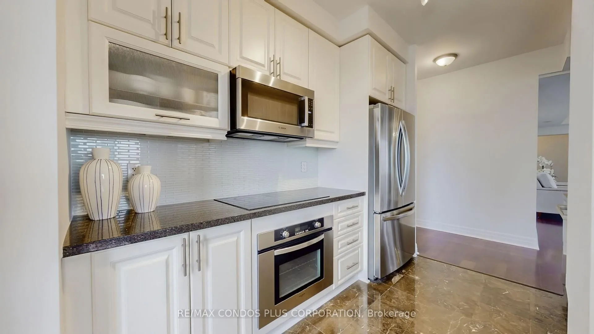 Photo 18 of Unit 3302, 35 Balmuto Street, Toronto, Bay Street Corridor — HOMEH