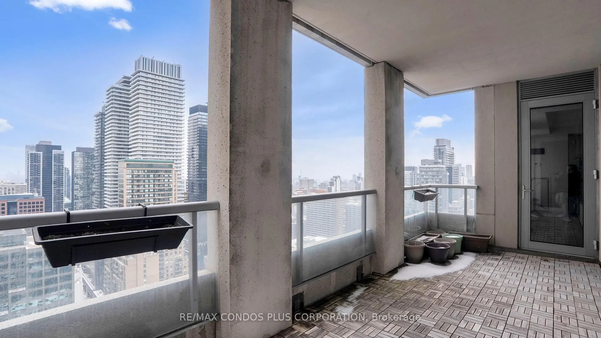 Photo 36 of Unit 3302, 35 Balmuto Street, Toronto, Bay Street Corridor — HOMEH