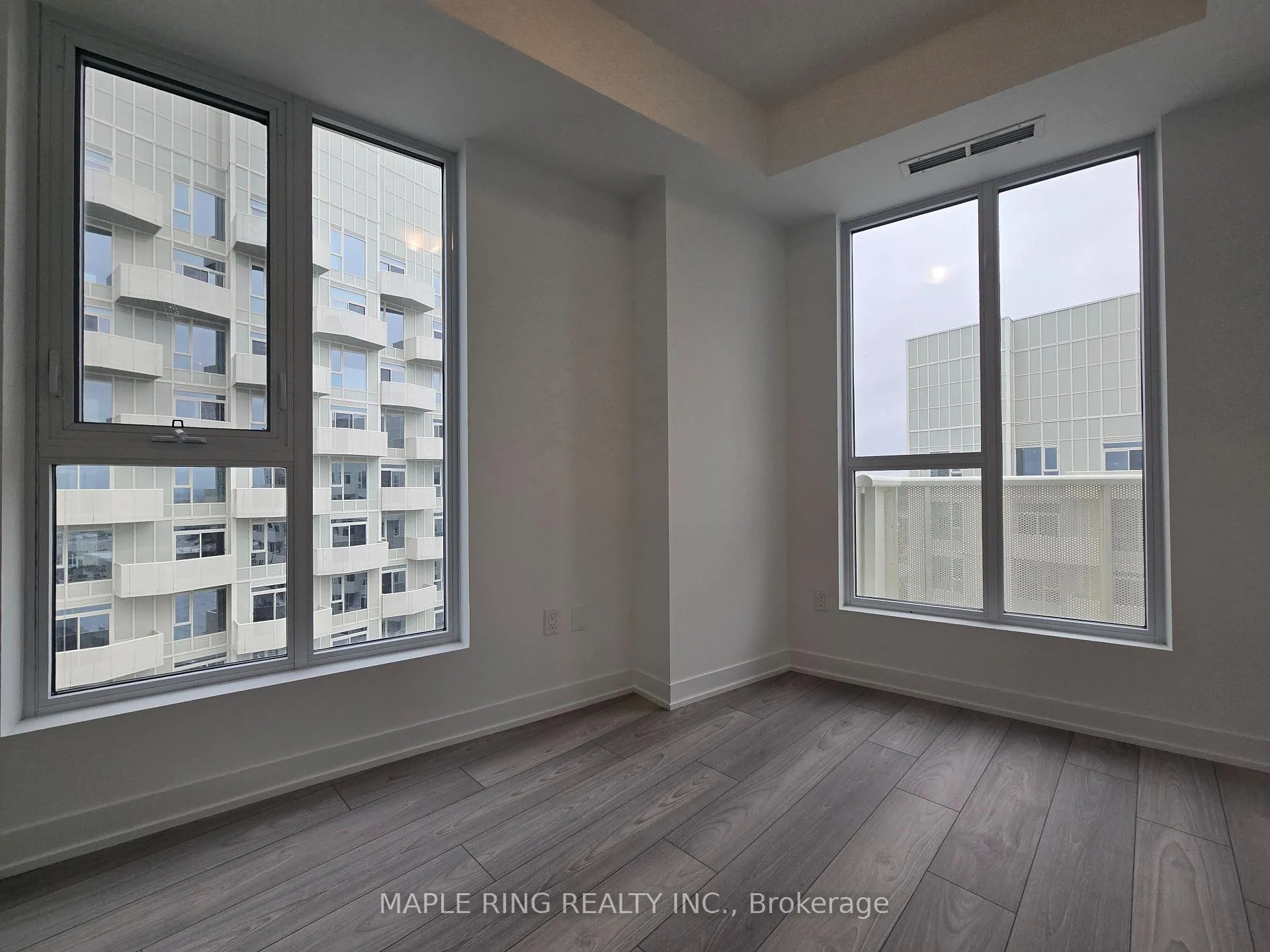 Photo 9 of Unit 2611, 10 Abeja Street, Vaughan, Concord — HOMEH