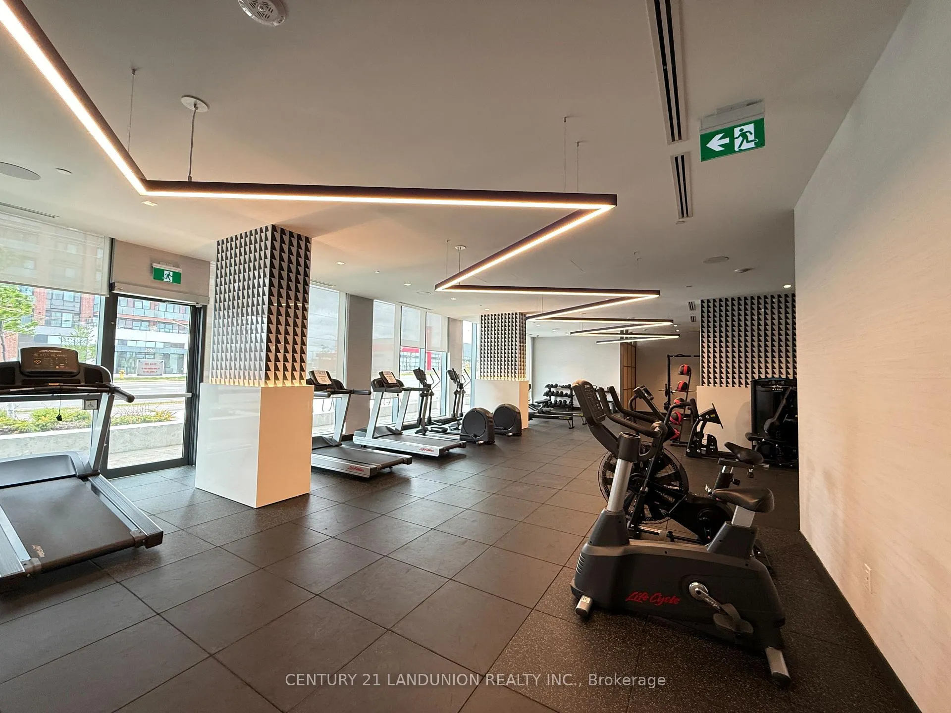 Photo 31 of Unit 712, 2545 Simcoe Street N, Oshawa, Windfields — HOMEH