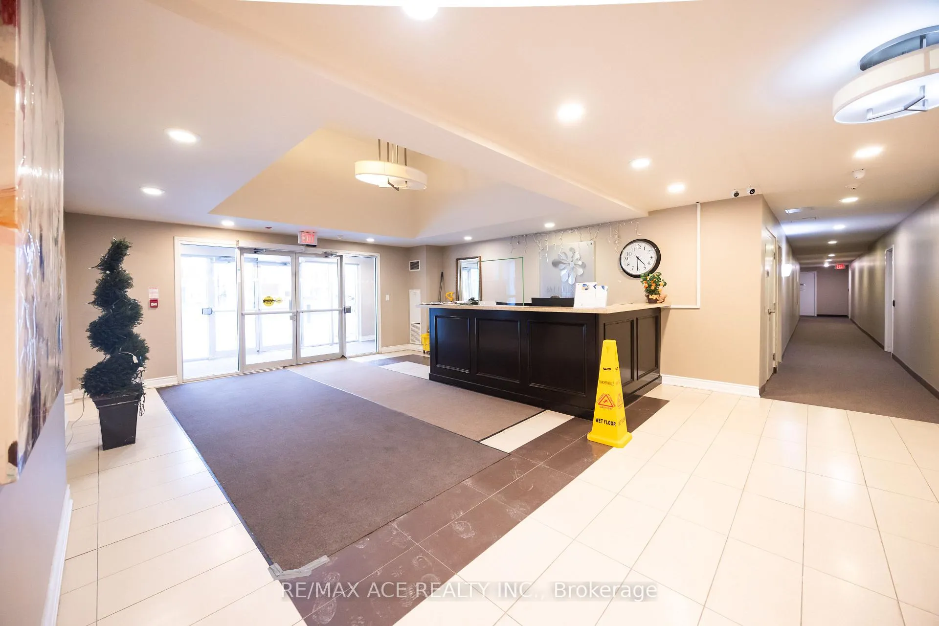 Photo 4 of Unit 601, 4600 Steeles Avenue E, Markham, Milliken Mills East — HOMEH