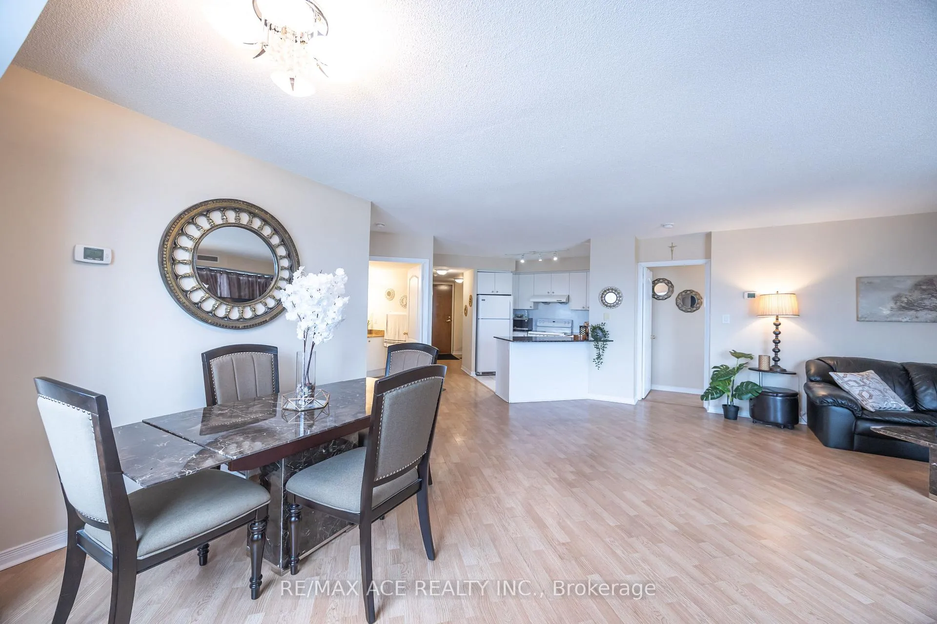 Photo 22 of Unit 601, 4600 Steeles Avenue E, Markham, Milliken Mills East — HOMEH