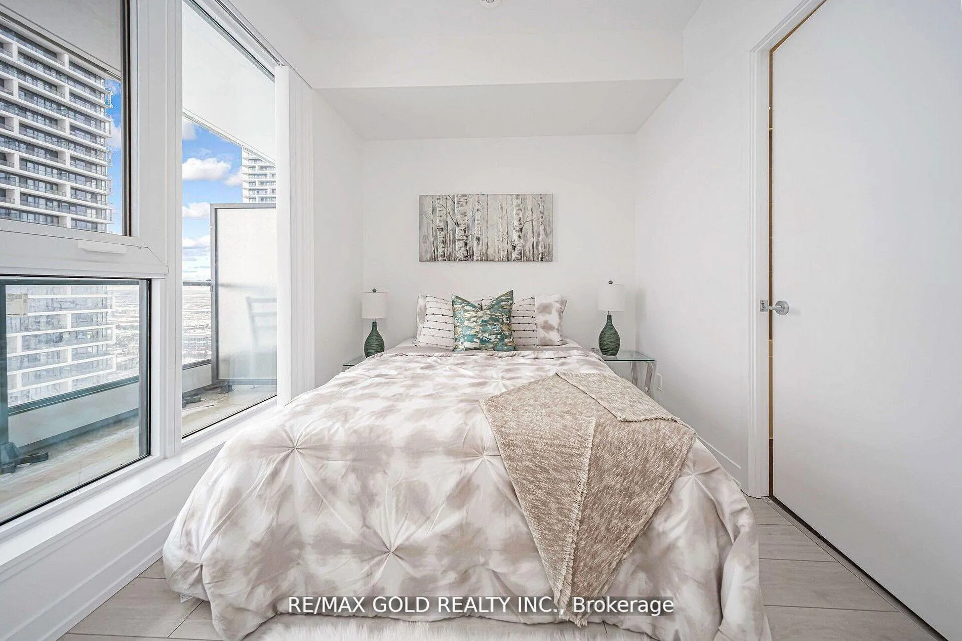 Photo 33 of Unit 3110, 5 Buttermill Avenue, Vaughan, Vaughan Corporate Centre — HOMEH