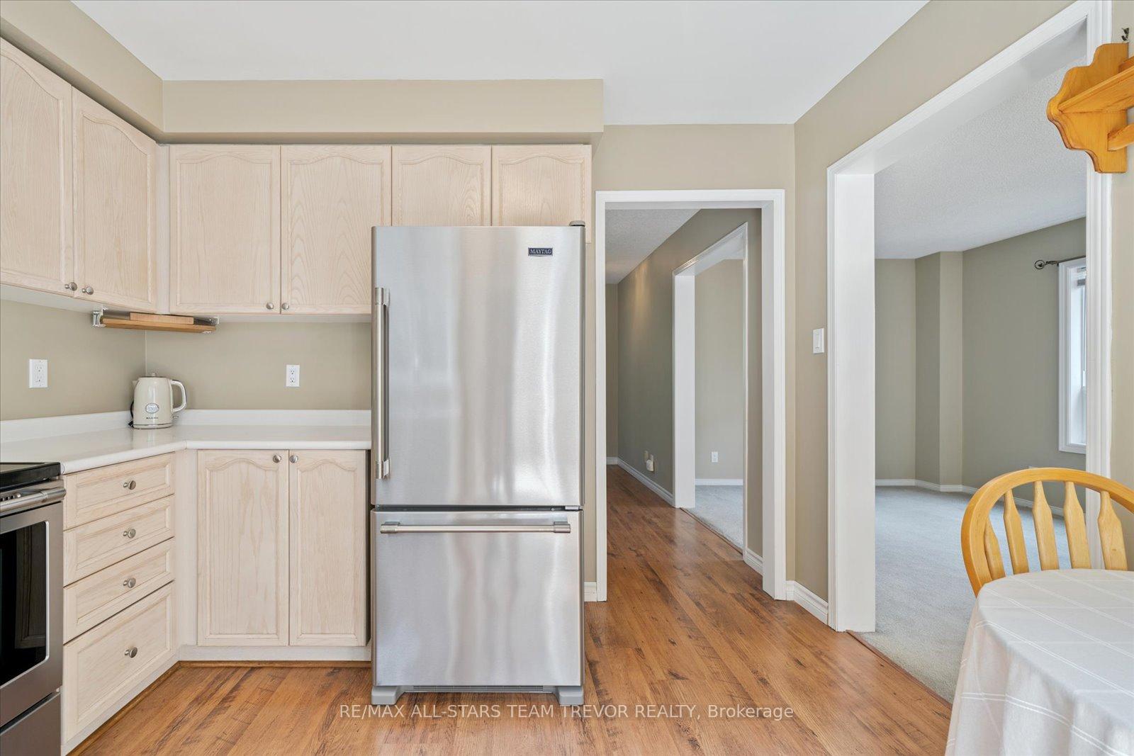 Photo 6 of 68 Kyle Crescent, Georgina, Keswick North — HOMEH