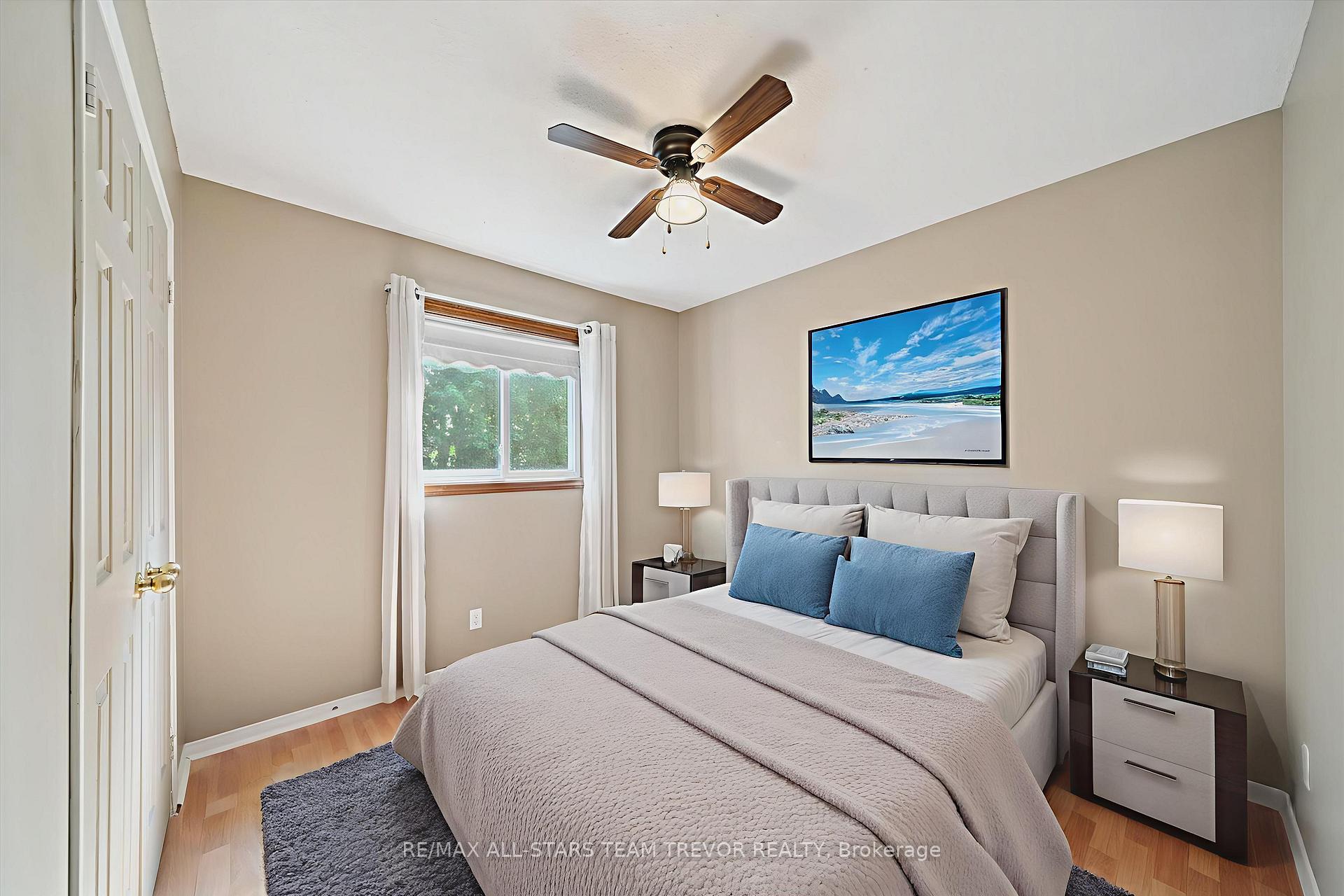 Photo 18 of 68 Kyle Crescent, Georgina, Keswick North — HOMEH