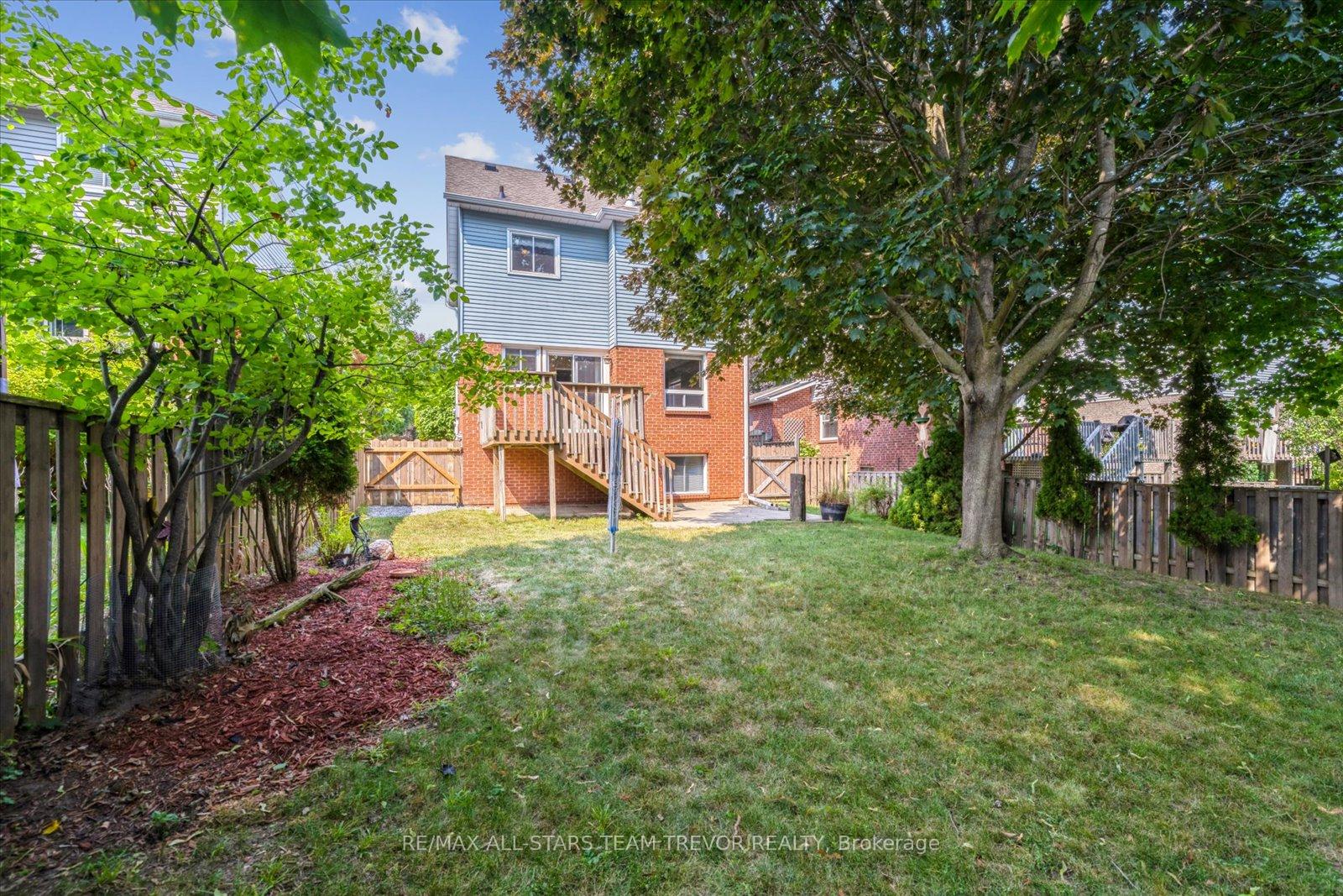 Photo 35 of 68 Kyle Crescent, Georgina, Keswick North — HOMEH