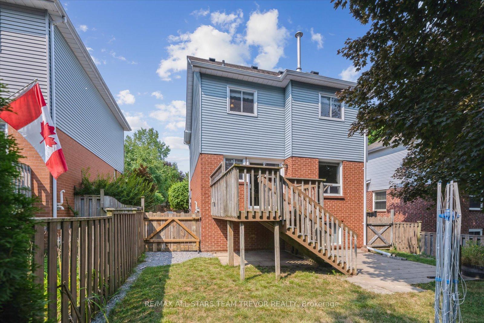 Photo 36 of 68 Kyle Crescent, Georgina, Keswick North — HOMEH