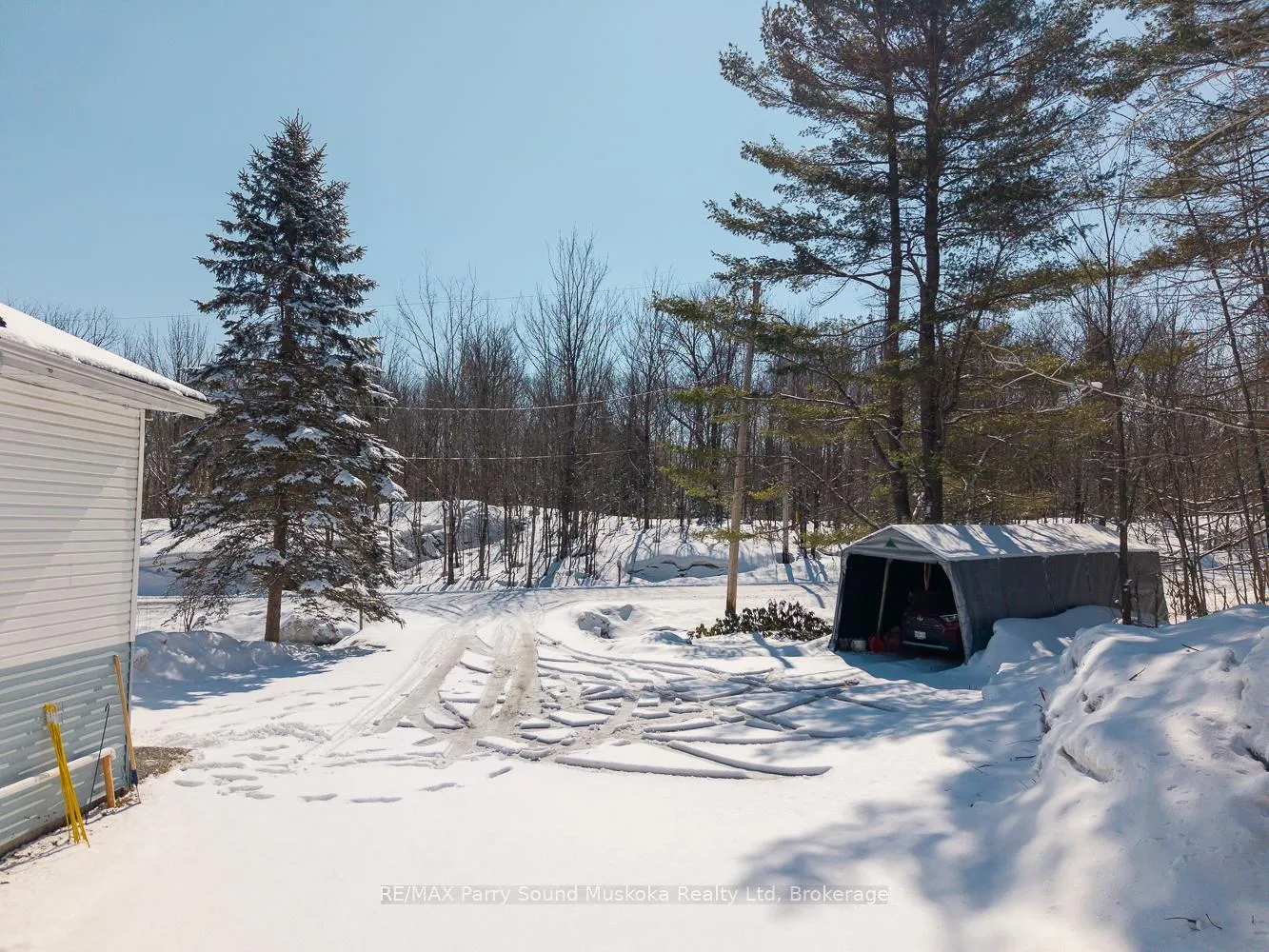 Photo 12 of 1 Ted Donnelly Road, McKellar — HOMEH