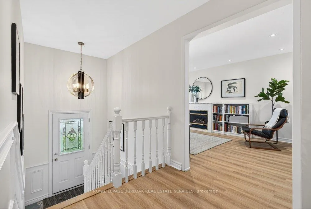 Photo 5 of 578 Holly Hill Crescent, Burlington, Appleby — HOMEH
