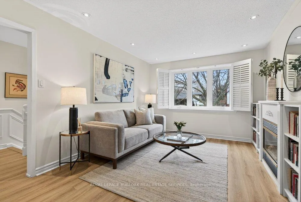 Photo 8 of 578 Holly Hill Crescent, Burlington, Appleby — HOMEH