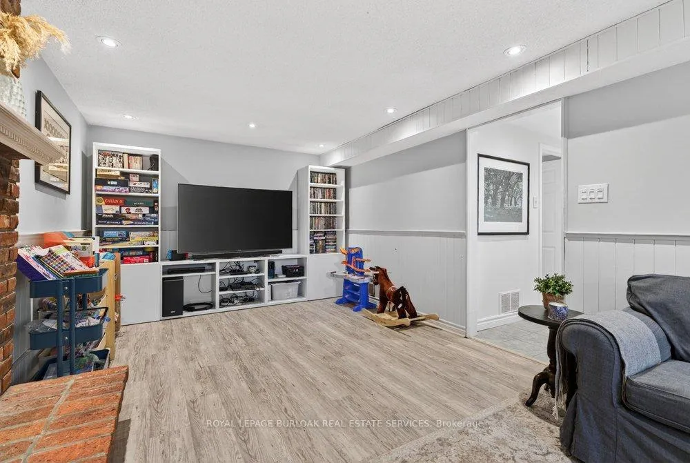Photo 22 of 578 Holly Hill Crescent, Burlington, Appleby — HOMEH