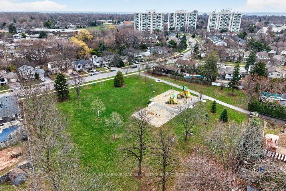 Photo 35 of 578 Holly Hill Crescent, Burlington, Appleby — HOMEH