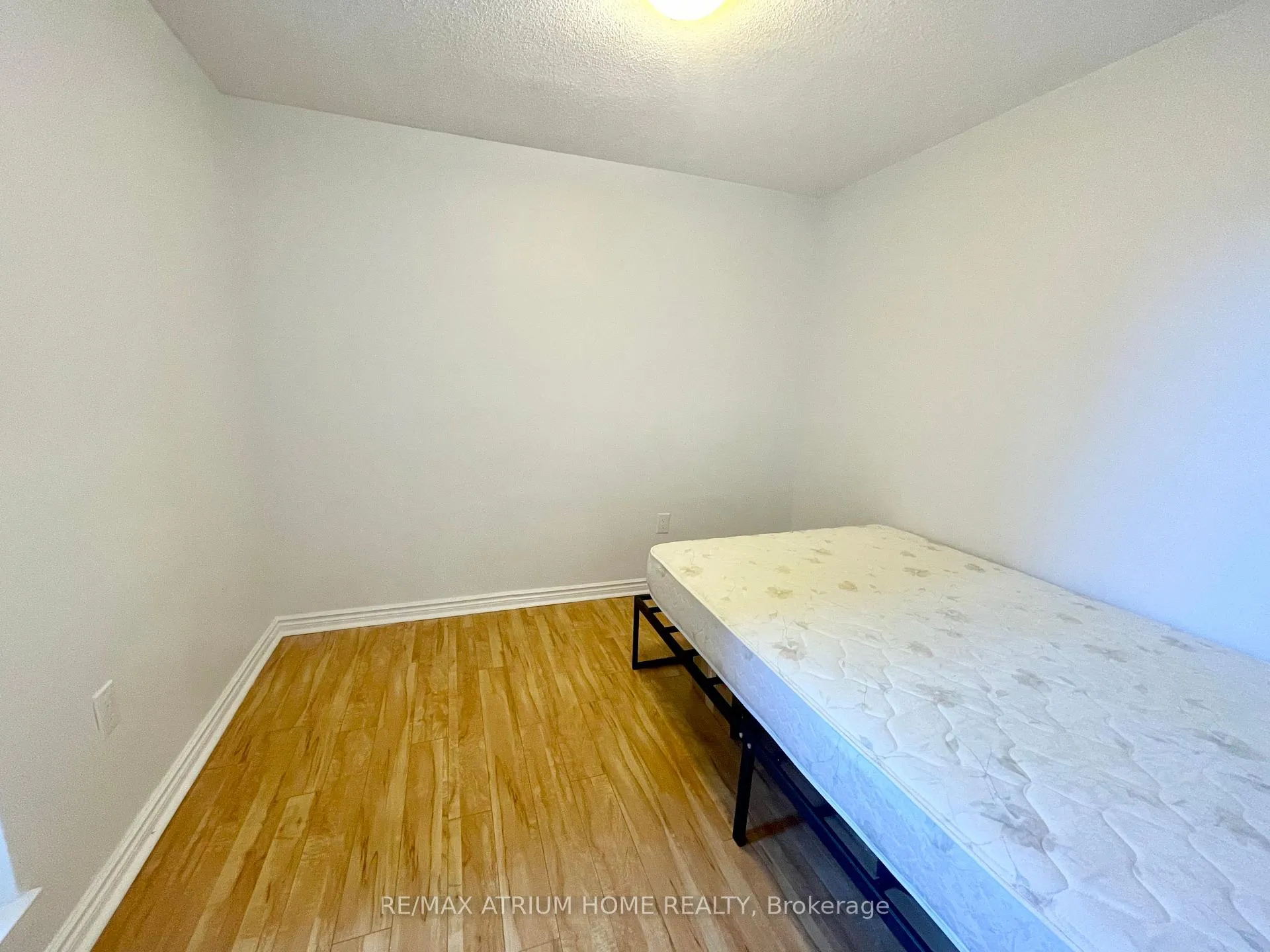 Photo 14 of Unit 332, 16A Elgin Street, Markham, Thornhill — HOMEH