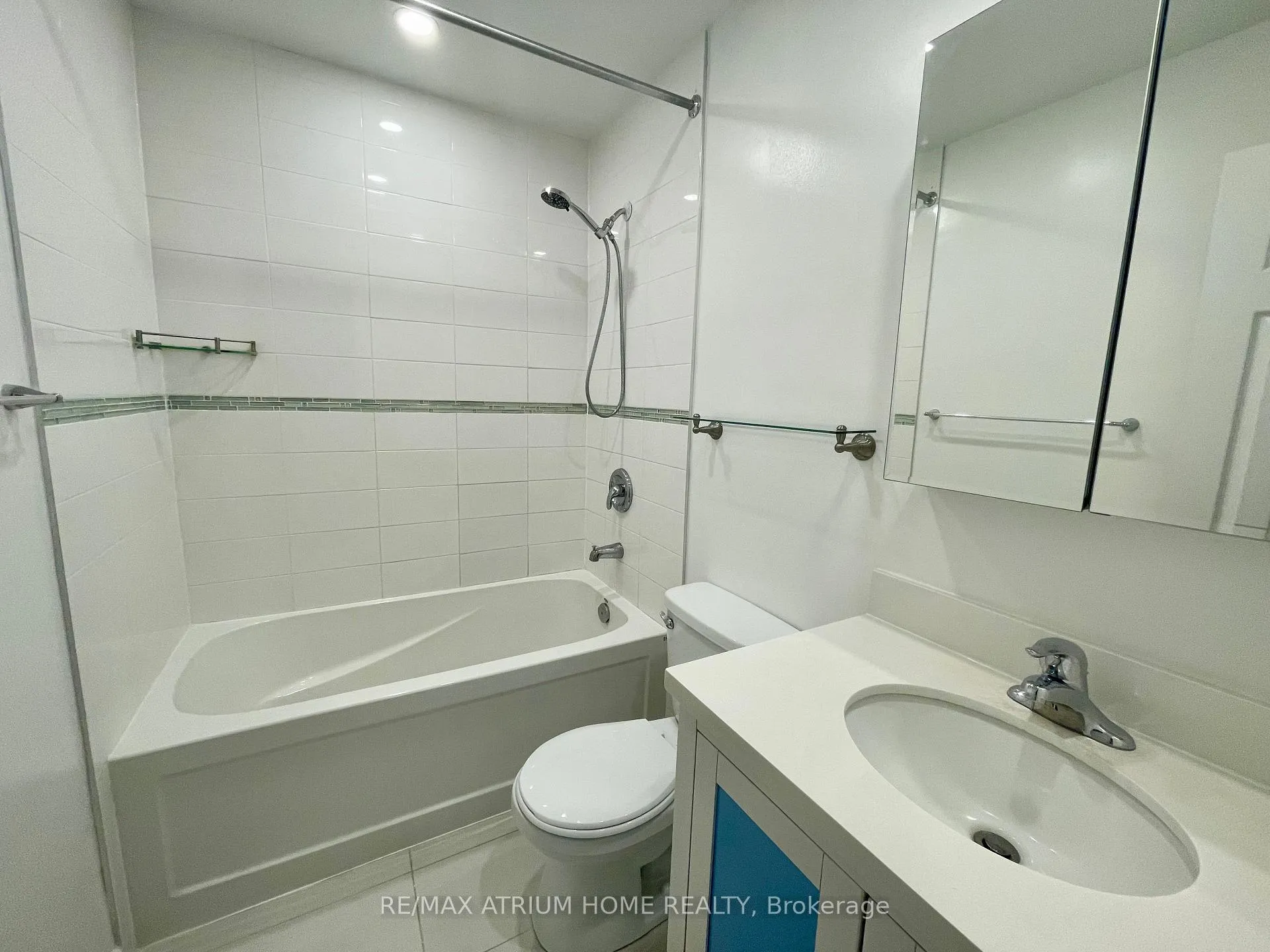 Photo 22 of Unit 332, 16A Elgin Street, Markham, Thornhill — HOMEH