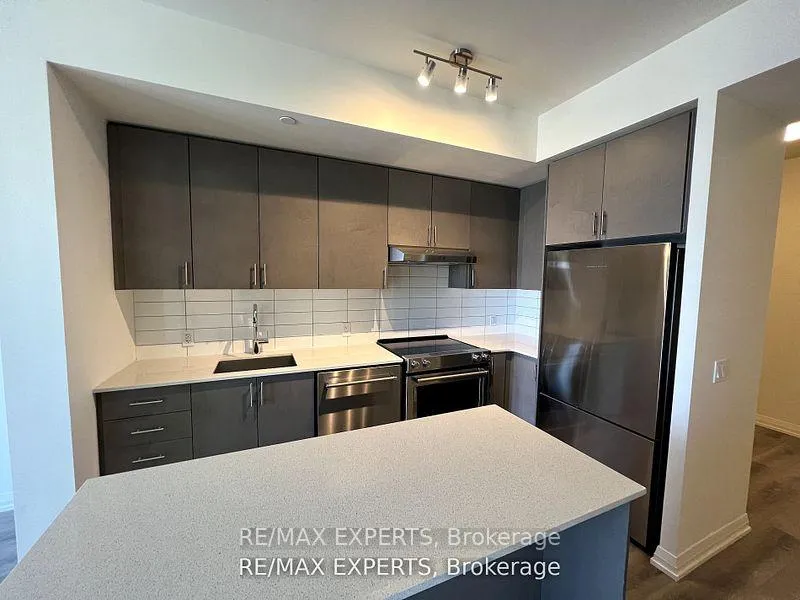Photo 5 of Unit 1525, 9000 Jane Street, Vaughan, Concord — HOMEH