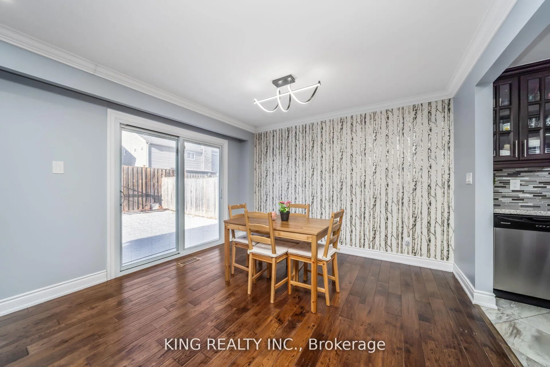 Photo 15 of 3 Nottawasaga Crescent, Brampton, Heart Lake West — HOMEH