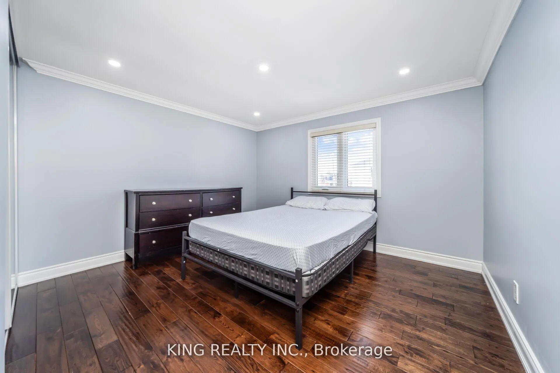 Photo 35 of 3 Nottawasaga Crescent, Brampton, Heart Lake West — HOMEH