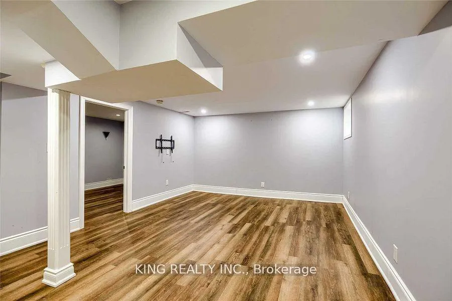 Photo 42 of 3 Nottawasaga Crescent, Brampton, Heart Lake West — HOMEH