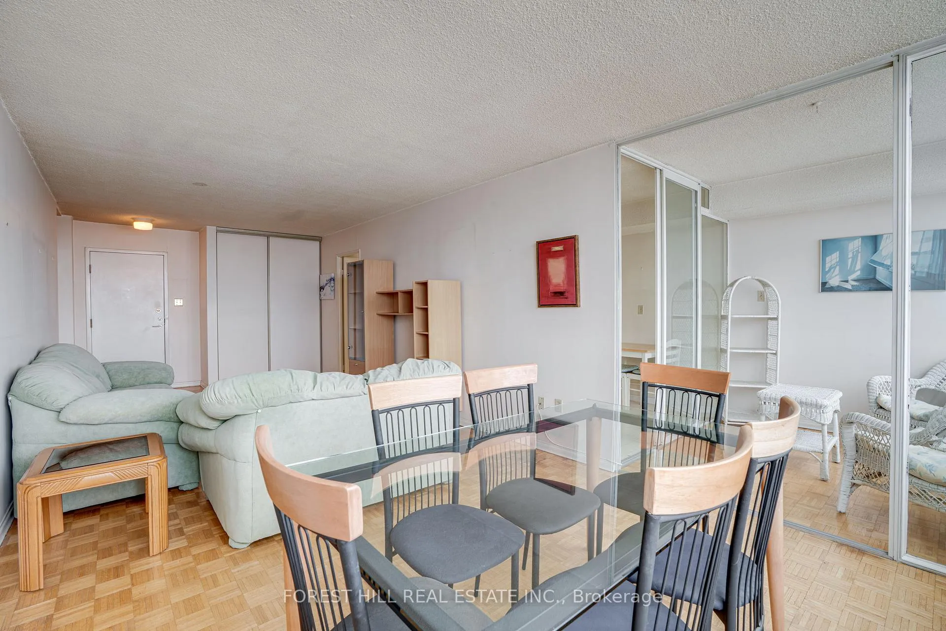 Photo 9 of Unit 904, 3000 Bathurst Street, Toronto, Englemount-Lawrence — HOMEH