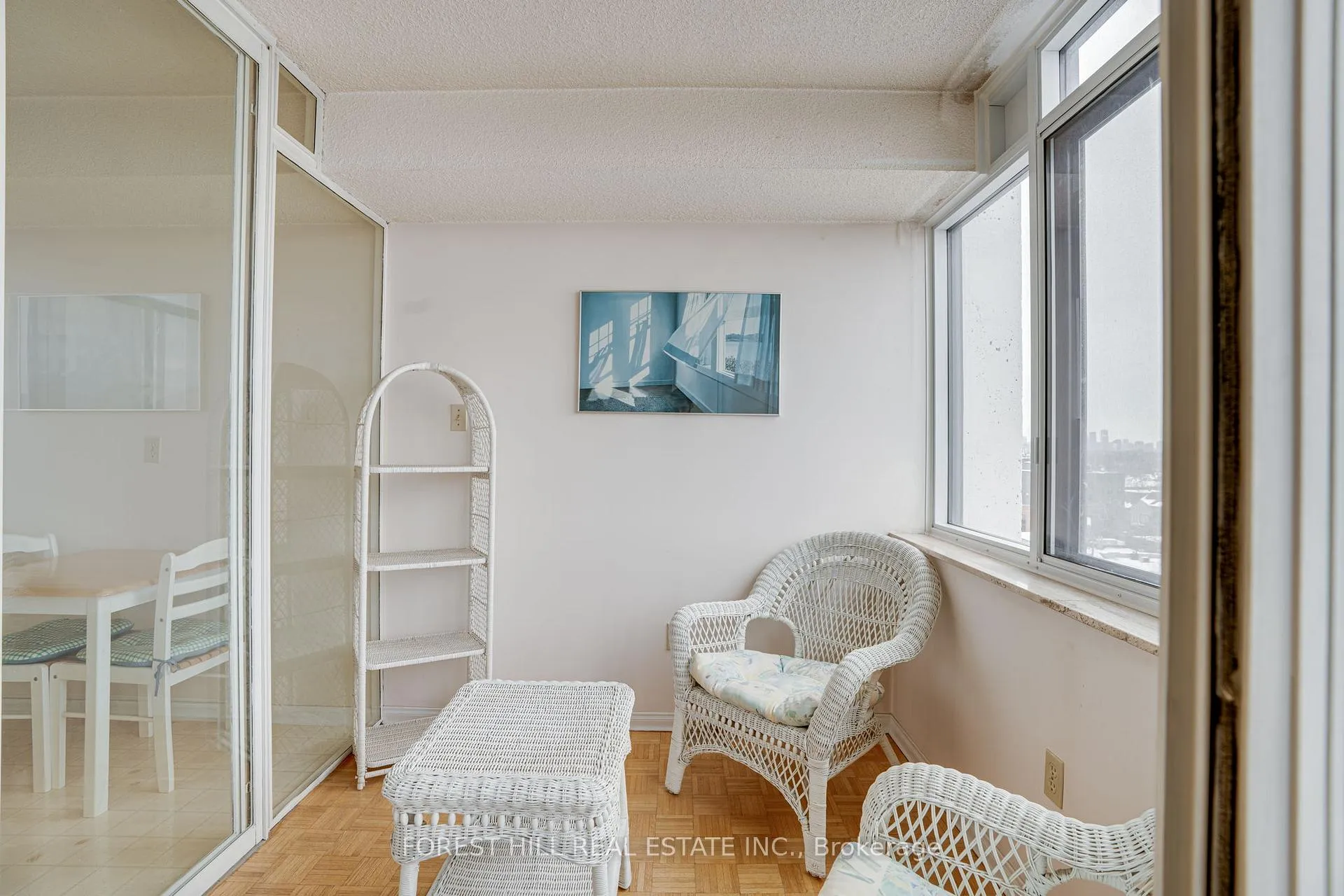Photo 14 of Unit 904, 3000 Bathurst Street, Toronto, Englemount-Lawrence — HOMEH